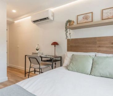 Room in a shared 7-bedroom apartment for rent in San Isidro. - Foto 4