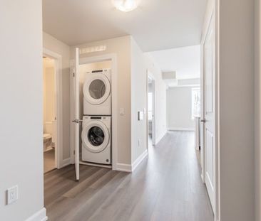 For Lease - 3220 William Coltson Avenue Unit# 1403, Oakville, Ontario - Photo 2