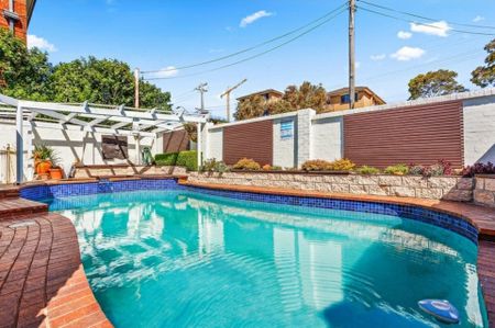 56 Bourke Street, North Wollongong - Photo 5