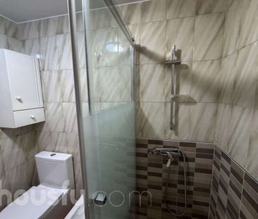 Piso de alquiler en Avenida de Juan Carlos I, S/n, Santo Angel - Photo 6