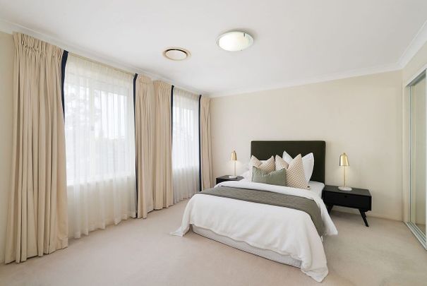 LIGHTFILLED FAMILY HOME - Photo 1