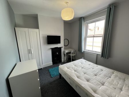 Earle Street, The Groves - P10496 - Photo 5