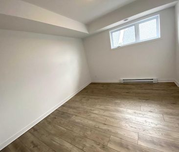 Logement 5 1/2 - Wifi inclus - Novembre 2025 - Saint-Jérôme - Photo 1