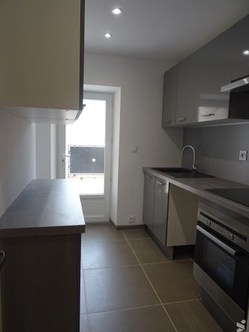 Un appart 93m2 au 2ème étage + terrasse - Photo 3