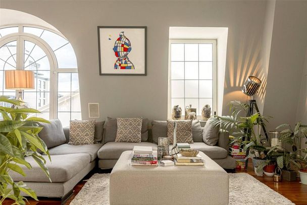 4 bedroom apartment to rent - Photo 1