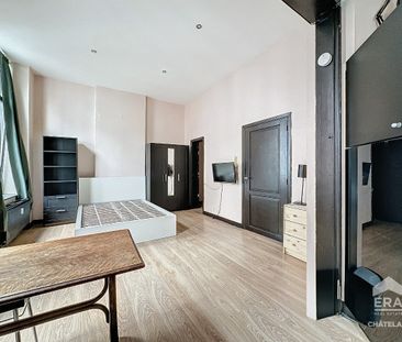 IXELLES - CHARMANT GEMEUBILEERD STUDIO-APPARTEMENT VAN 36M² - Foto 4