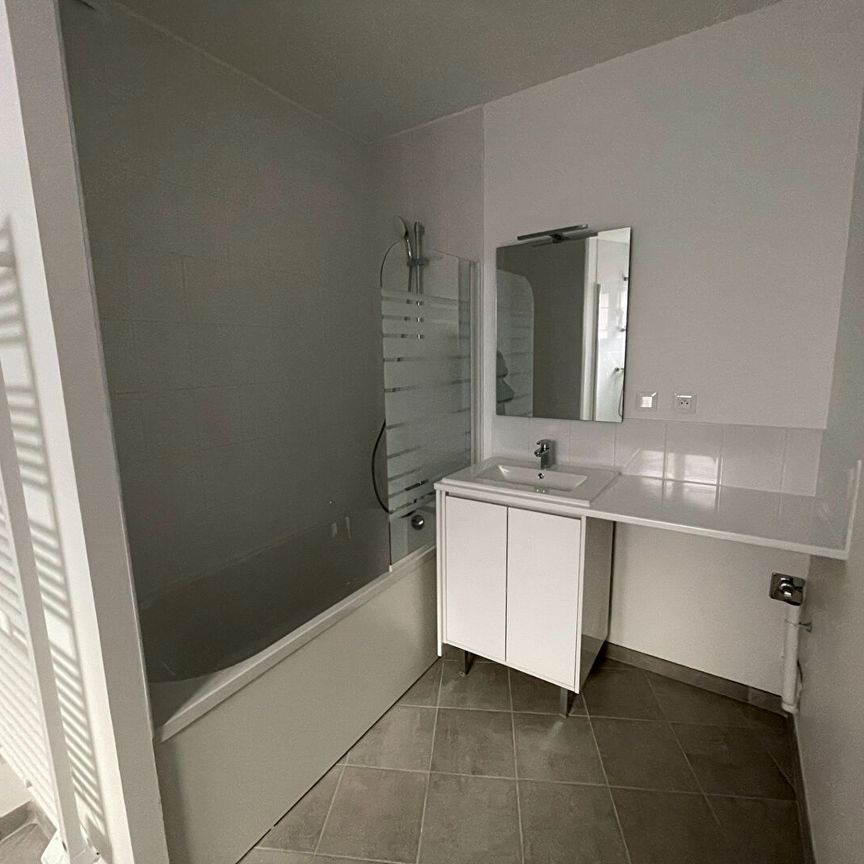 TOULOUSE-JEANND'ARC - appartement type 5, - Photo 1