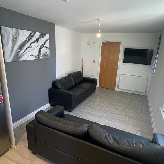 7 bedroom house share to rent - Photo 1