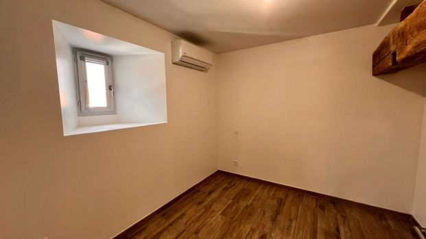 - 16150, Chabanais - Photo 1