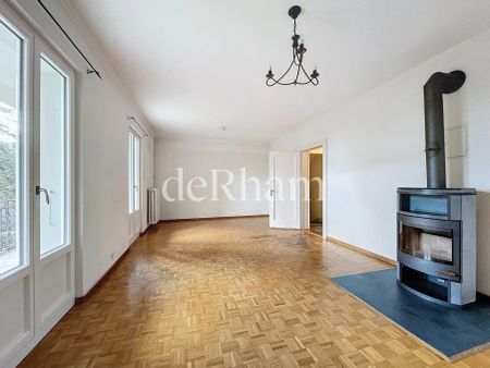 La Sallaz - Maison individuelle de 8 pièces Idéale pour colocation - Photo 2