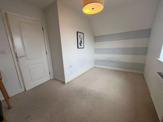 3 bedroom end of terrace house to rent - Photo 1