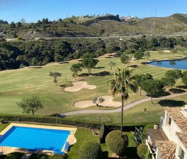 3 Bedroom Apartment For Rent in Benahavís, Málaga - Photo 4