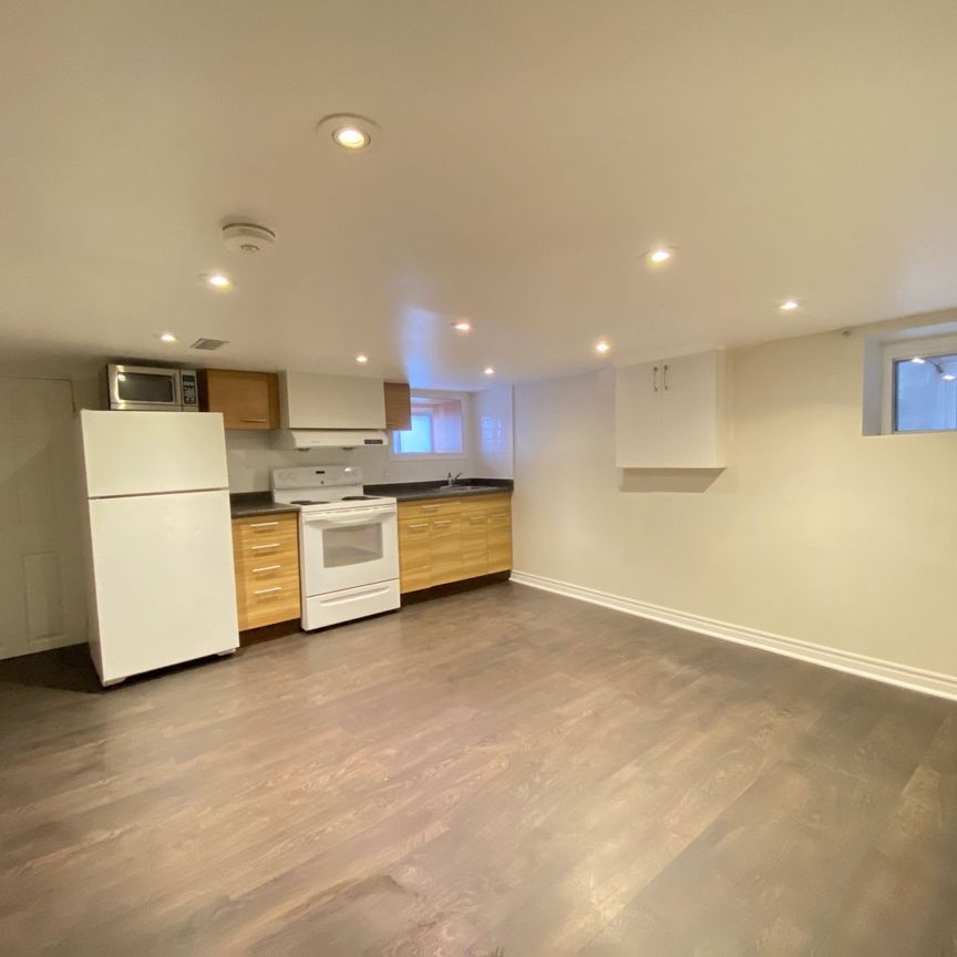 For Lease - 1365 Lansdowne Avenue Unit# Lower, Toronto, Ontario - Photo 1