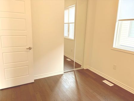 For Lease - 1166 Stirling Todd Terrace, Milton, Ontario - Photo 5