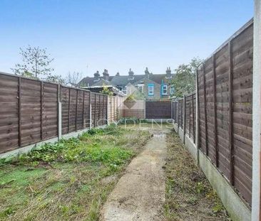 Canterbury Road, Colchester, Essex, CO2 - Photo 6