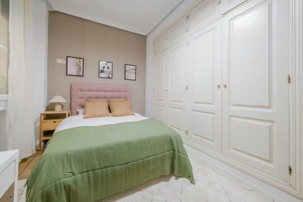 Calle de Romero Robledo, Madrid, Community of Madrid 28008 - Foto 1