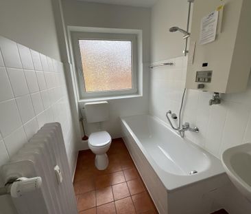 3-Zimmer-Wohnung mit Balkon in Wilhelmshaven-Wiesenhof mieten - Photo 5