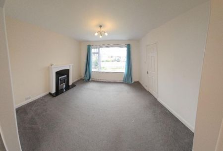 3 bedroom detached house to rent - Photo 2