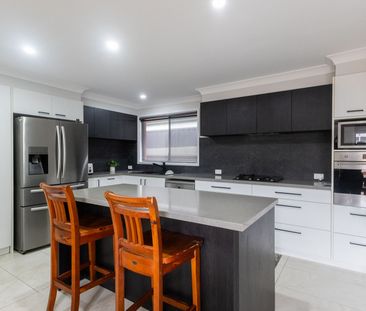 94 Horace Street, Shoal Bay NSW 2315 - House For Rent | Domain - Photo 5