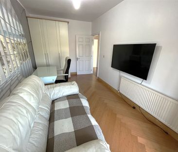 13 Sweetman House, Stapolin Avenue, Baldoyle, Dublin 13 - Photo 2