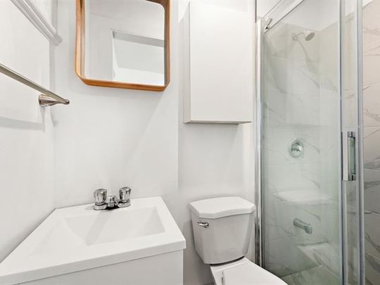 6254 Rue Cartier - Photo 1