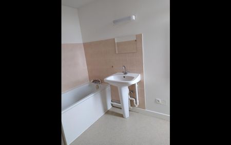 Location Appartement Studio 40 m² Rosnay - Photo 5