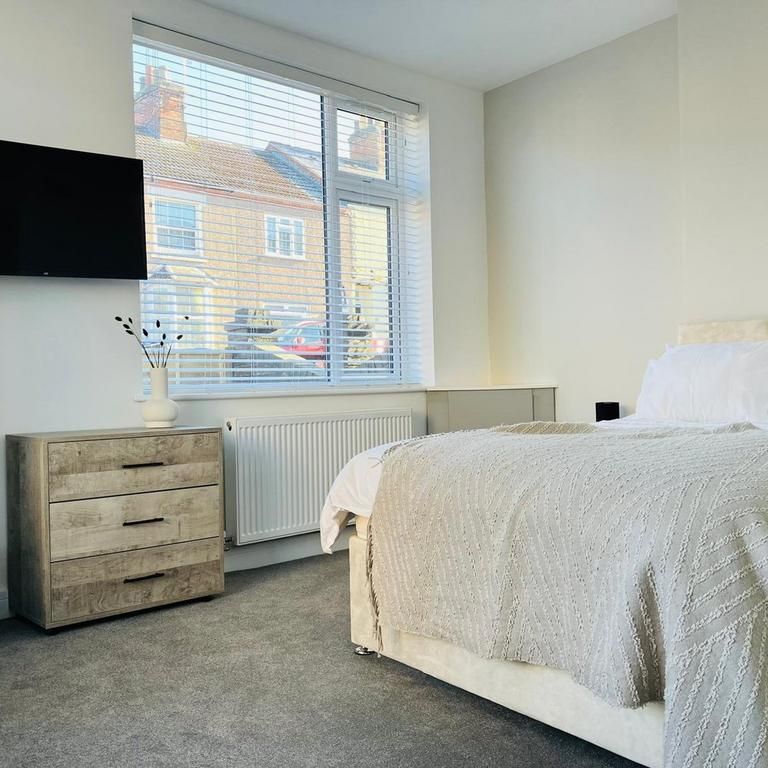 1 bedroom house of multiple occupation to rent - Photo 1