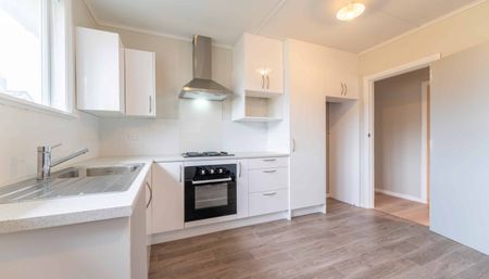 Easy Breezy Canada - Pet Friendly - Photo 4