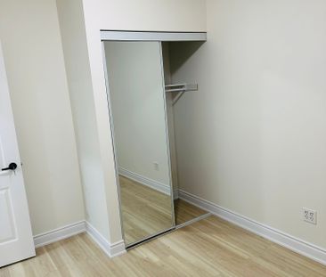 For Lease - 54 Periwinkle Street Unit# Legal apartment, Kitchener, ... - Photo 2