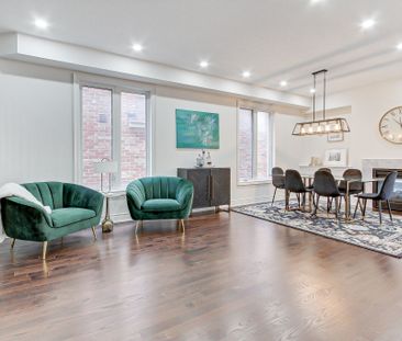 For Lease - 29 Pear Blossom Way, East Gwillimbury, Ontario - Photo 2