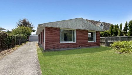 BURNSIDE - FOUR BEDROOMS, STUDY, OFF STREET PARKING, HEAT PUMP - Photo 5