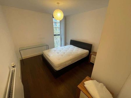 Venice Corte, Elmira Street, London, SE13 - Photo 3