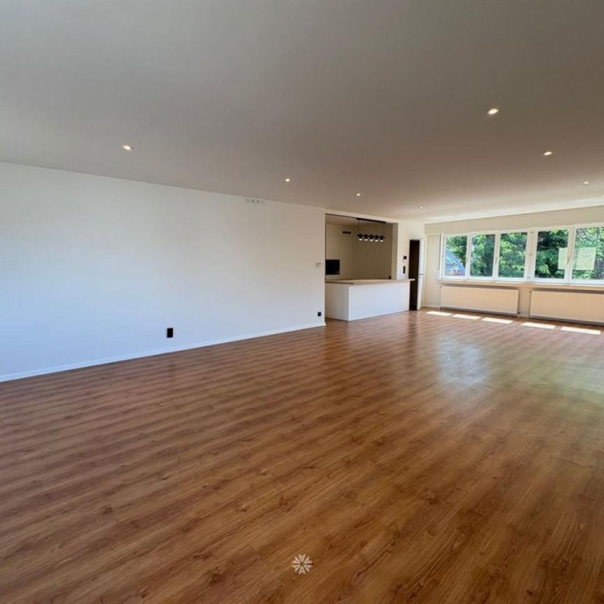 Appartement te huur in Sint-Amandsberg - foto 1