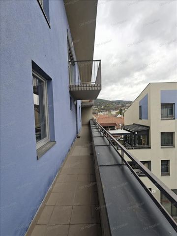 Kiadó jó állapotú lakás - Esztergom - Photo 2