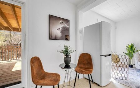 For Lease - 10 Rutherford Avenue Unit# 2, Hamilton, Ontario - Photo 2