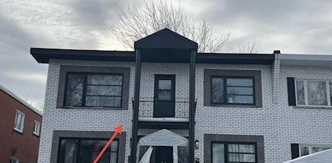 Magnifique 5 1/2 Rénover au complet a louer - Photo 2