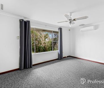 11 Warnbro Sound Avenue, Warnbro, WA 6169 - Photo 2