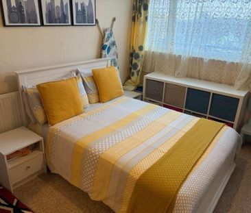 2 Bedroom Flat To Let - Photo 2