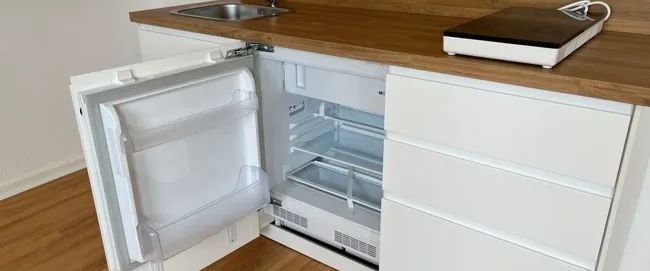 "Ideal für einen Berufspendler" Appartement mit kleiner Single-Küche in 47229 Duisburg-Friemersheim - Foto 1