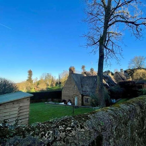 Great Tew, Chipping Norton, OX7 - Photo 1