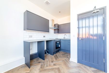 2 Bed Flat, Liverpool Street., M6 - Photo 4