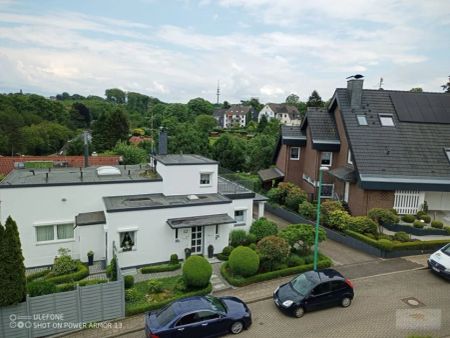 Schöne moderne 4 Zimmerwohnung im 3 Familienhaus in guter Lage, Gartenmitbenutzung in Velbert Mitte - Photo 5