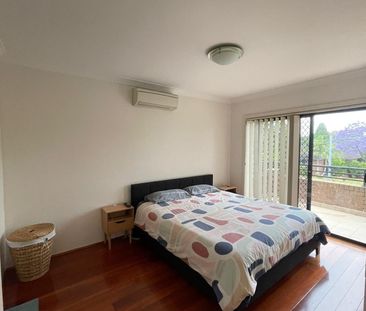 Revesby - Photo 6