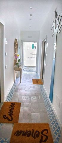 Bilocale in Affitto in Via San Cosmo Fuori Porta Nolana 42 a Napoli - Foto 2