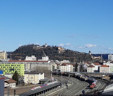 SONNIGE 2-ZIMMERWOHNUNG IN REININGHAUS MIT TOPAUSSTATTUNG + BALKON ... - Photo 1