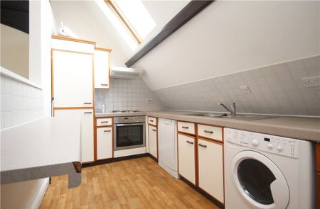 The Avenue, Ealing, W13 8HX - Photo 3