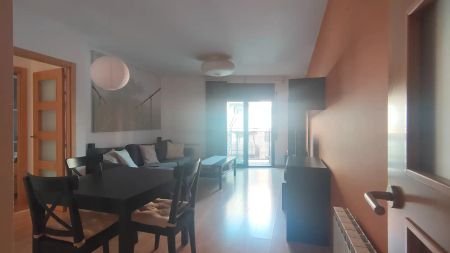 Piso de alquiler en Carrer Josep Maria de Sagarra, Font Verda - Photo 2