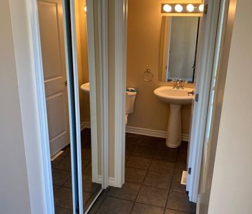 For Lease - 3225 River Rock Avenue, Barrhaven, Ontario - Photo 1