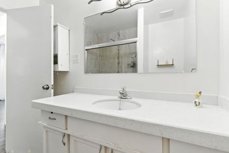 For Lease - 10 Owen Place Unit# MAIN, Hamilton, Ontario - Photo 5