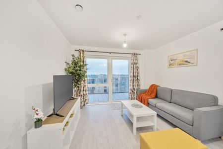 2 bedroom flat to rent - Photo 2